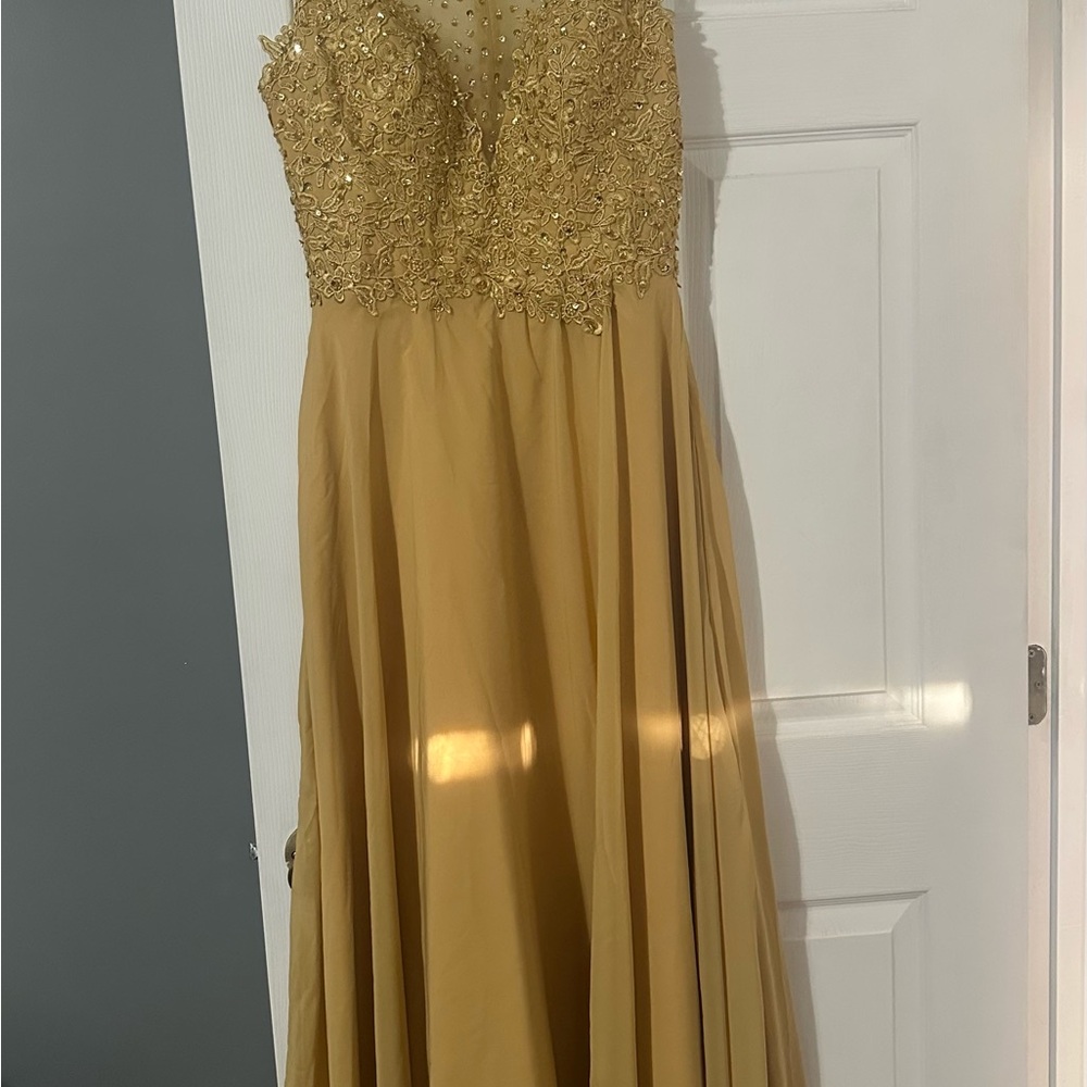 Elegant Gold Evening Gown